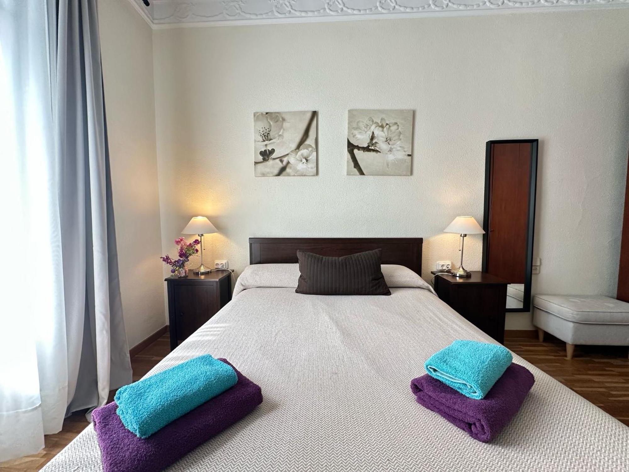 Rooms Aribau Barcelona Luaran gambar